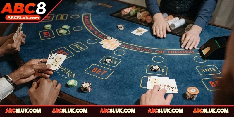 Baccarat trực tuyến